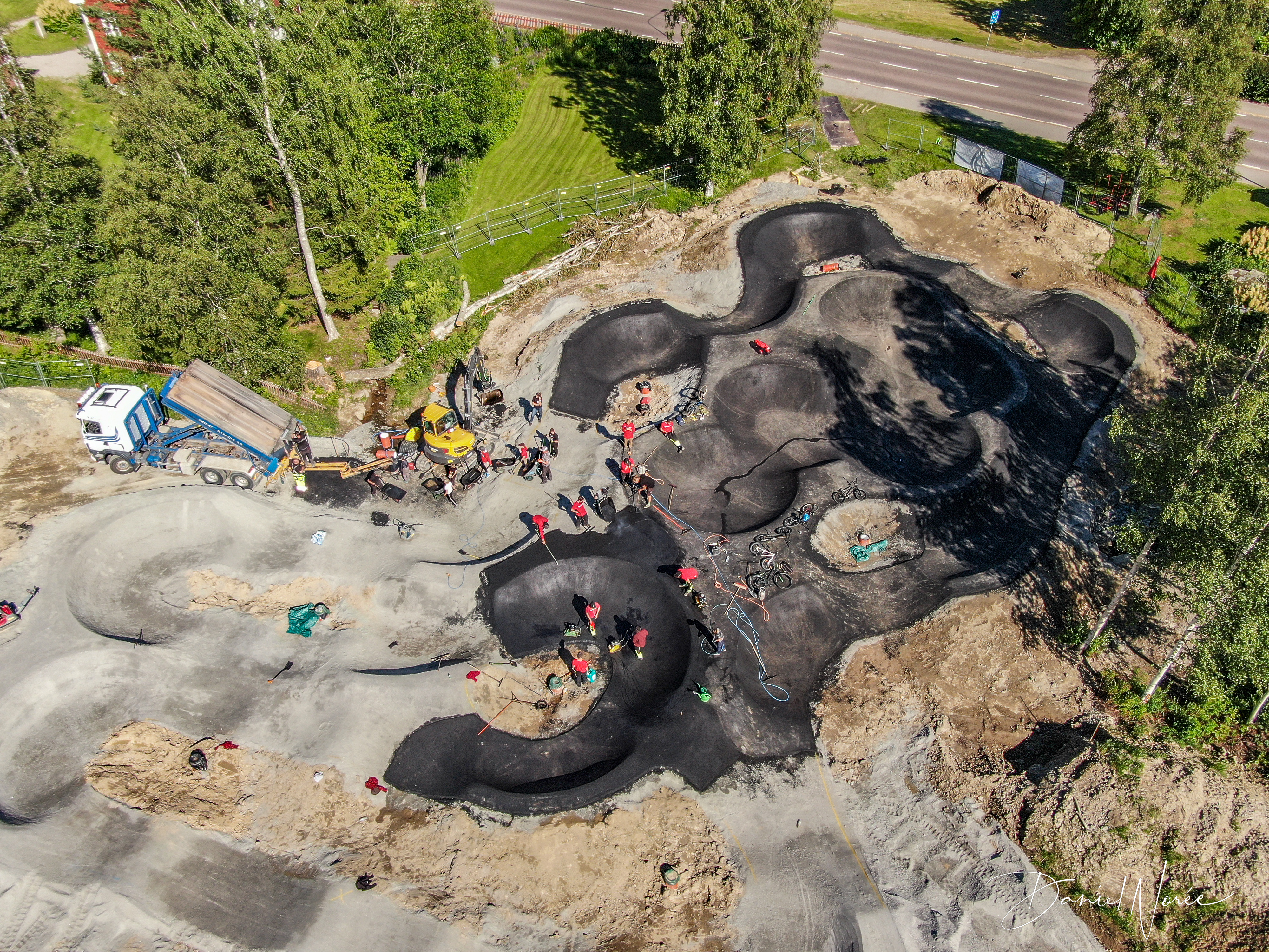 Bygge av pumptrack i Järvsö